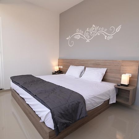 Escala Urban Hotel 치클라요 외부 사진