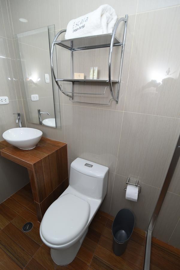 Escala Urban Hotel 치클라요 외부 사진