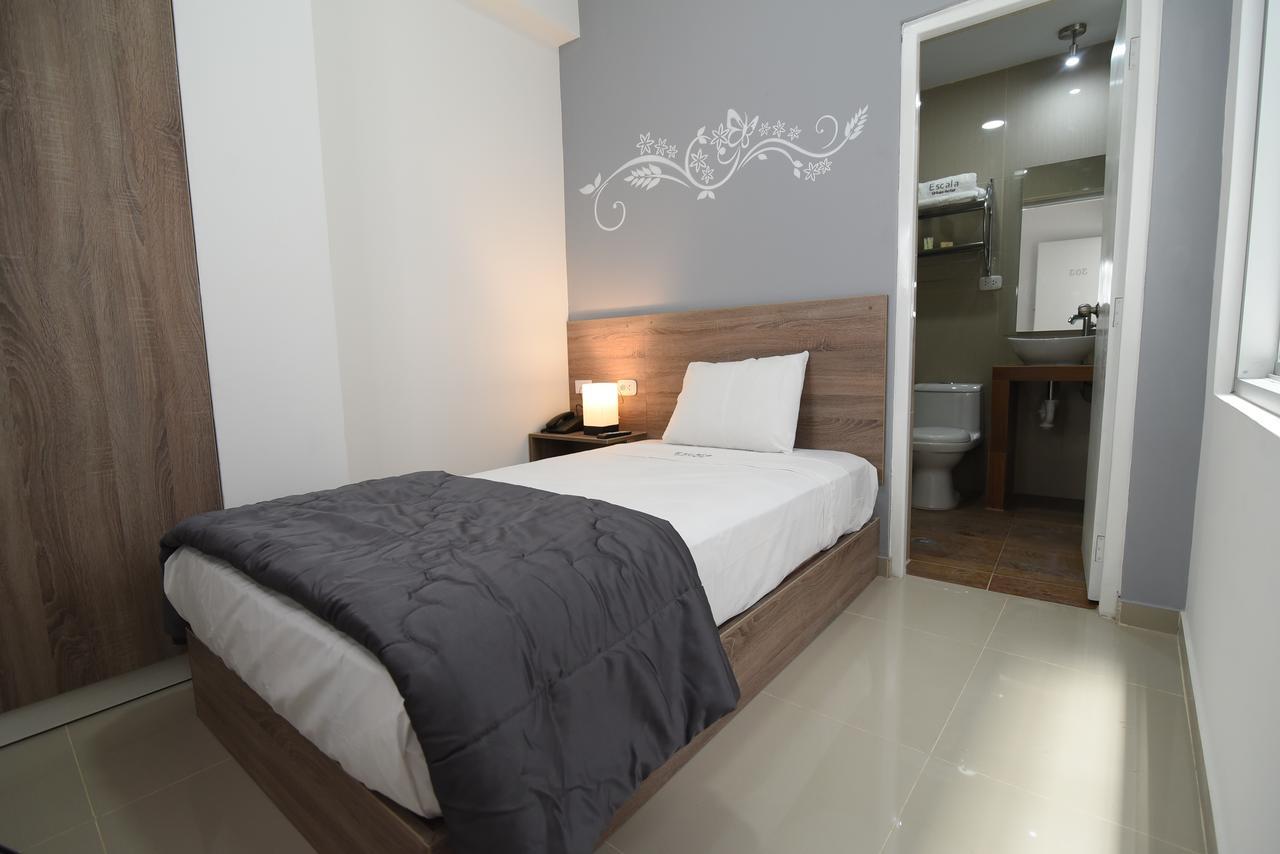 Escala Urban Hotel 치클라요 외부 사진