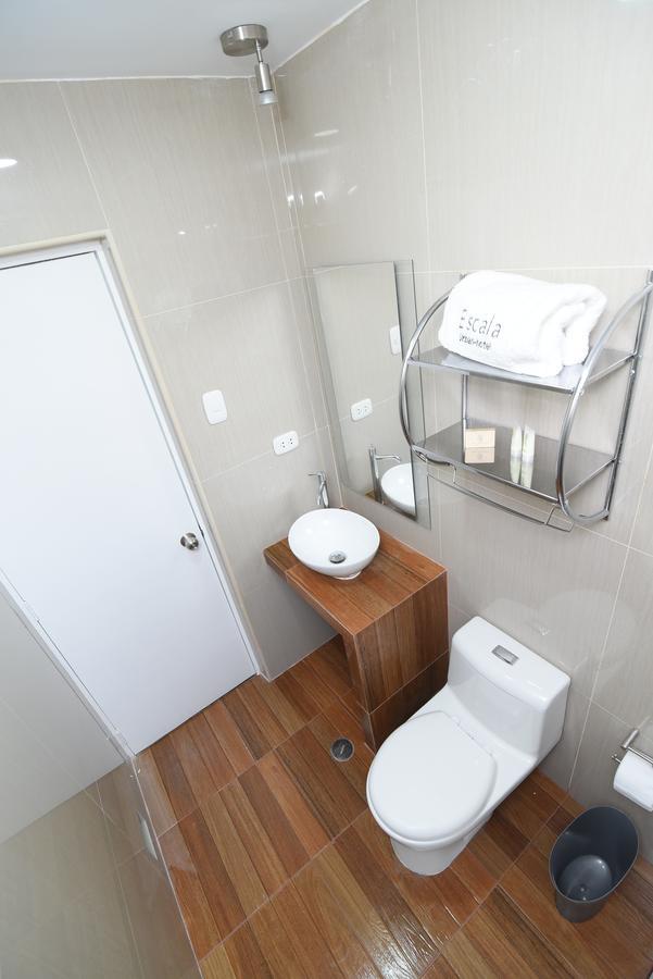 Escala Urban Hotel 치클라요 외부 사진